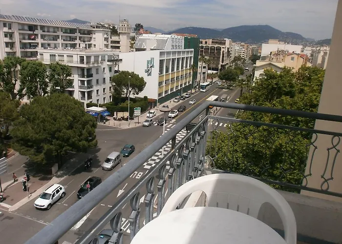 Magnan Otel