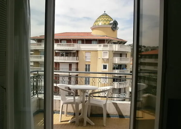 Otel Magnan 2*